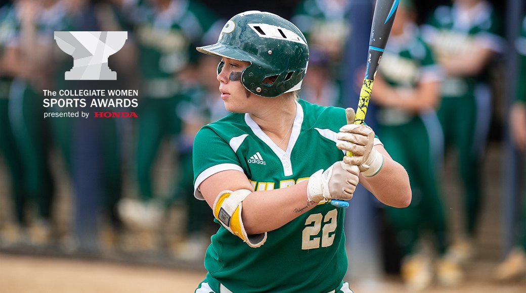 liupostpioneers's tweet photo. .@LIUPSB catcher Julia Seader was once again recognized for her outstanding senior campaign on Tuesday when @CWSA_HondaCup named her the softball nominee for the 2019 Division II Honda Athlete of the Year! #PioneerNation 🔰🥎

📰: https://t.co/ed0dfjpc7j https://t.co/j8XUfy7Udv