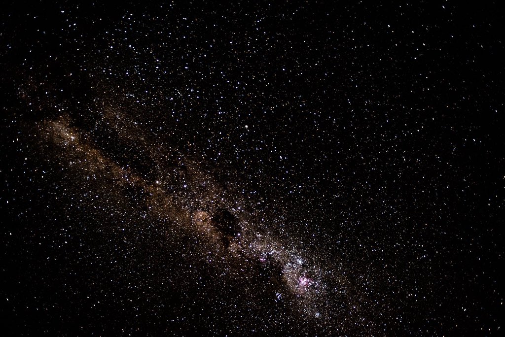 LukeWyckoff's tweet photo. "When you see the Southern Cross for the first time
You understand now why you came this way
'Cause the truth you might be runnin' from is so small
But it's as big as the promise, the promise of a coming day" - #SouthernCross #SouthAfrica #TravelProPhotos @NatGeo @NatGeoTravel https://t.co/b0H6tJSInI