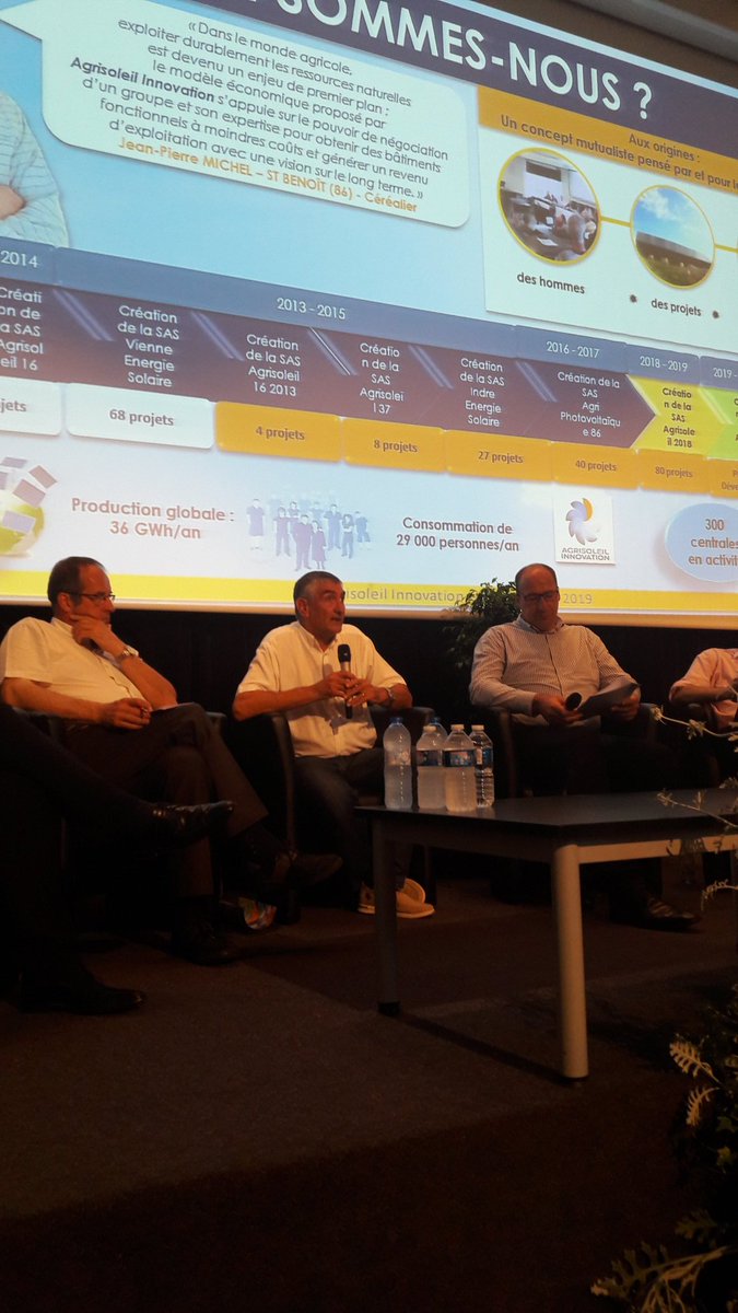 fdsea_10's tweet photo. Table ronde passionnante sur les energies renouvelables à l'AG de la #fdsea10 aujourd'hui. https://t.co/sgOMSQKWem