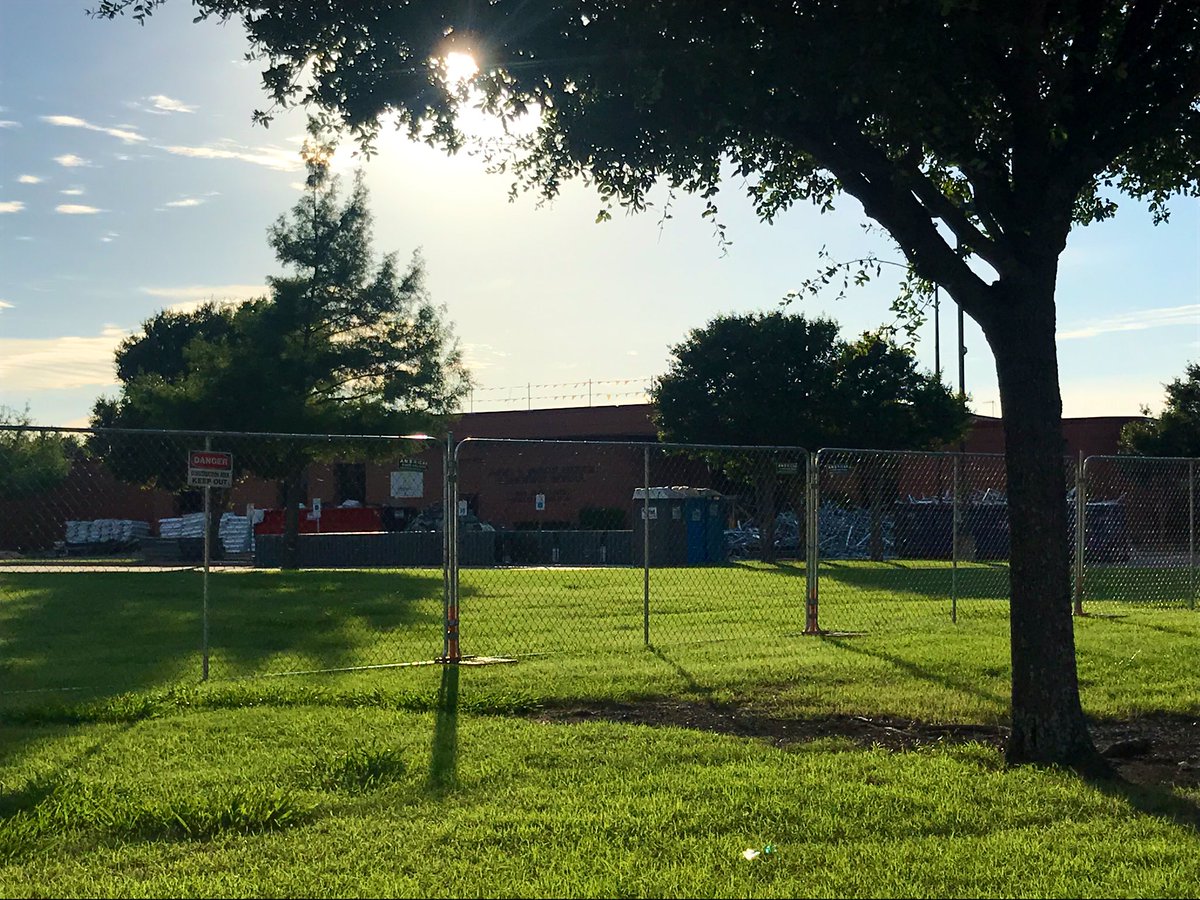 MarionMavericks's tweet photo. #renovationprogress https://t.co/vVLKwsQTuJ