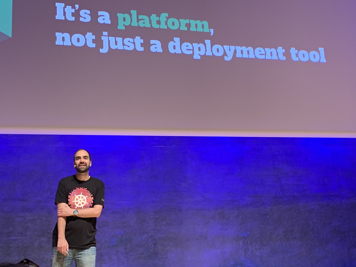 joaoqalves's tweet photo. .@fiunchinho, “o noso galego” speaking about Kubernetes at #devopsbcn2019 https://t.co/AodUdx1Kt2