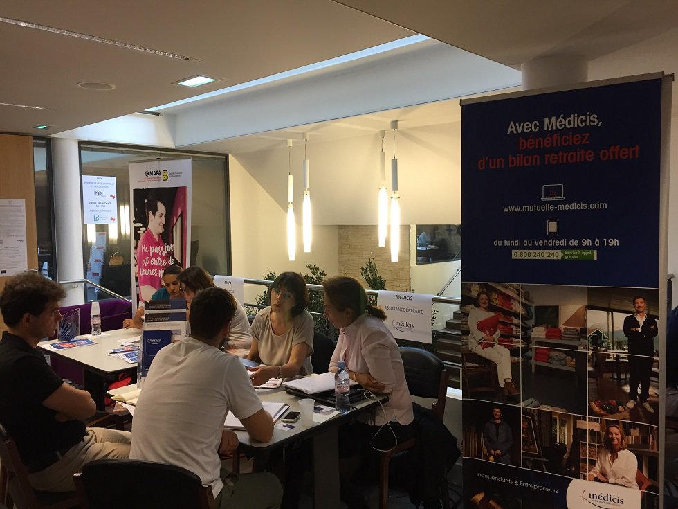 CMA_Paris's tweet photo. #SNA2019👏+de 200 personnes à notre #JPO
Merci aux participants #artisans #créateurs #repreneurs parisiens et à nos partenaires @BP_RivesParis @BRED_BP @Kissbankers @Adieorg @MAAFAssurances @pole_emploi @Avocats_Paris @MAPA_Assurances @INPIFrance @ParisCommerces #Médicis #Siagi https://t.co/1txBJHETuH