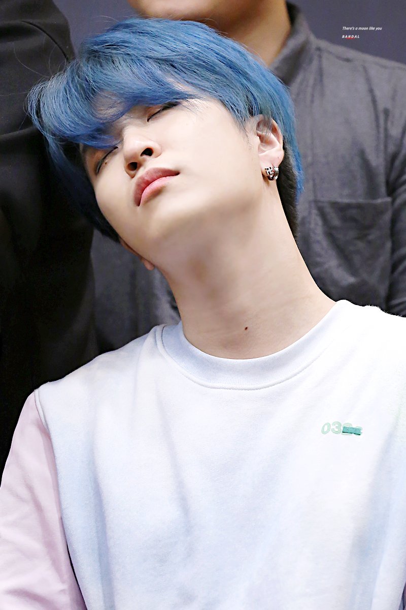 young2_0917's tweet photo. 190531 영등포 팬싸인회 영재

기억난다..모델과 과탑 테리우스 선배...👱‍♂️

#갓세븐 #영재 #GOT7 #Youngjae https://t.co/PTVOiVTDNN