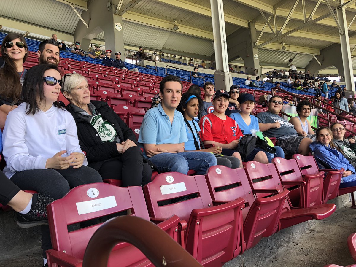 MrsKPandPALS's tweet photo. Let’s go @PawSox!!! #DHSPALS #DHS180 #EndTheYearWithAllTheFieldTrips https://t.co/Gj4maIGr5P