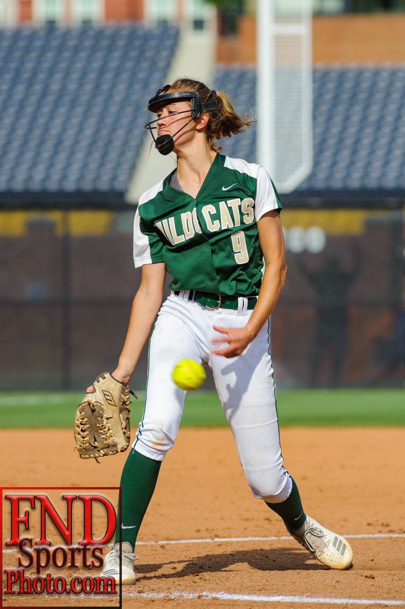 fnd_photo's tweet photo. @ERladysoftball https://t.co/gMsgK3pInw