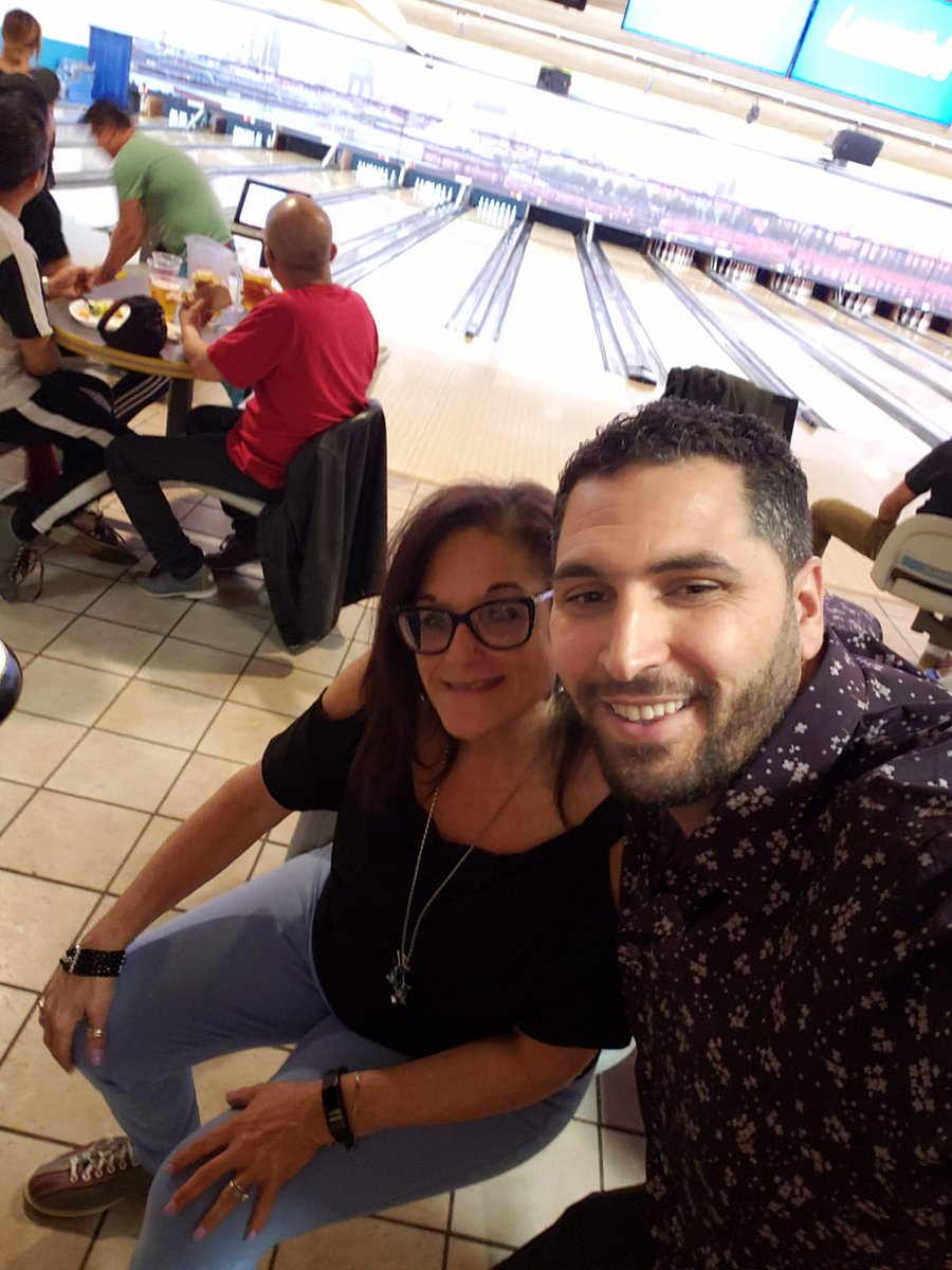 PropsHs's tweet photo. HS Properties bowling night! https://t.co/oa9V3X1PJw