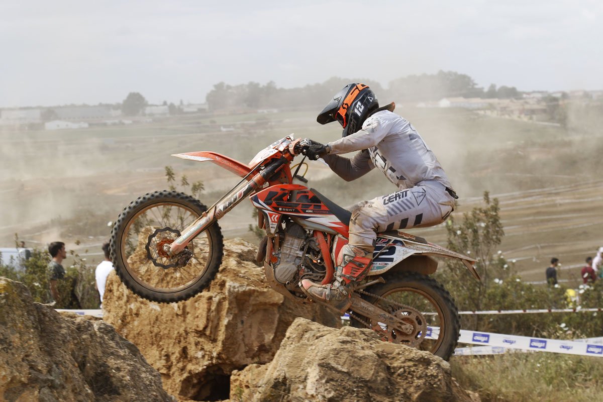 rfme_oficial's tweet photo. Fin de semana de buen Enduro el que nos espera en Asturias!!! En unos días, cuarta cita del Pont Grup Campeonato de España en Infiesto!! Pic Nicki Martínez #rfme #enduro #pontgrup https://t.co/JjbjxcWai2