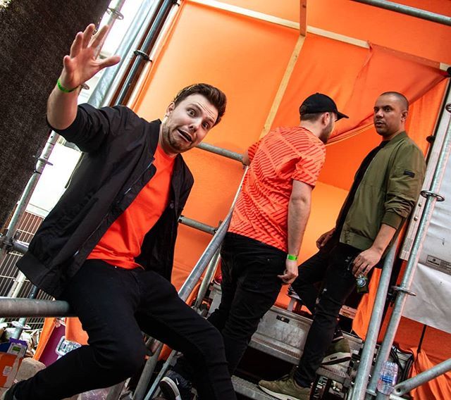primeshocklive's tweet photo. When @wildstylez said "let's collab in 2019!" 😂
.
.
📸 @wanyama_photo #hardstyle #collab #wildstylez #primeshock @losectrlmusic @artofcreationofficial https://t.co/MBU92HYh3A https://t.co/WfB7BcVf17
