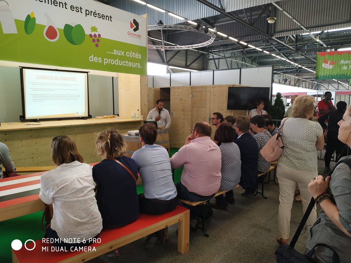 Les jeunes agriculteurs de Gironde présents à la présentation du dispositif zéro herbicides du Conseil Départemental de la <a href="/gironde/">Gironde</a>