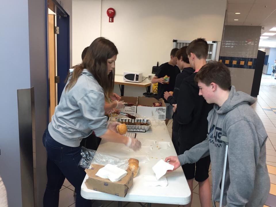 NotreDame_MH's tweet photo. Last week @NotreDame_MH students hit the hardwood indoors due to air quality for their annual #walkforwishes raising over $2000 @MakeAWishCA @MedicineHatNews #nda15 https://t.co/CUU1mD4a0x