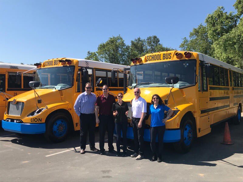⁦@LionElectricCo⁩ has confirmed shipment of fully #Lithium #Battery #Electric 🔋 ⚡️ yellow school buses to Southern #California 🇺🇸. There are approx 500,000 of these buses on N. American roads that need to be converted. ⁦<a href="/AirResources/">CARB</a>⁩ 😷