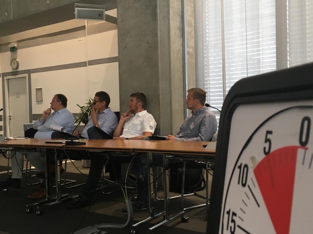 dbmindbox's tweet image. At today's cleaning detection challenge @VsionAi, #ViSenSys and #Cortexia pitched their solutions to a jury at #DBFernverkehr.