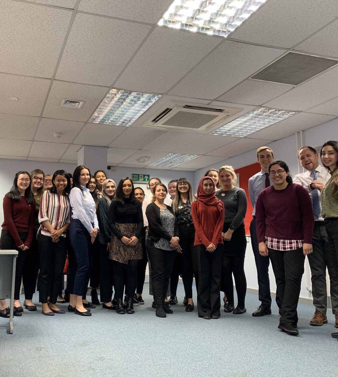 pharmatrist's tweet photo. Last study day with the Manchester pre reg group.Thanks for a fab year, itโs been great fun!Good luck with the GPhC exam and looking forward to starting the @rpharms foundation programme with you when you qualify #boots #bootslearning #healthcareacademy @BootsUK @BootsPharmaJobs https://t.co/hU2jOX7srv