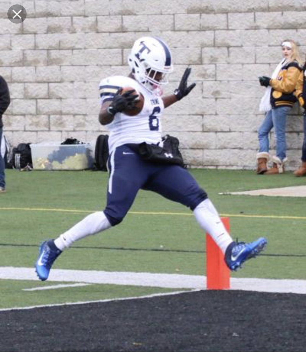 1TimeQuan's tweet image. I am blessed, honored and extremely humbled to say I got my first offer from Trine university #GOThunder⚡️