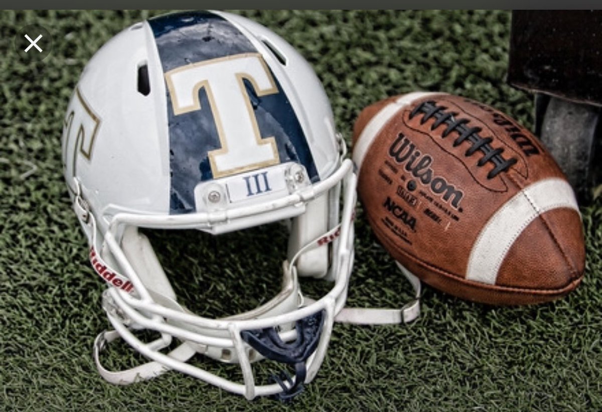 1TimeQuan's tweet image. I am blessed, honored and extremely humbled to say I got my first offer from Trine university #GOThunder⚡️