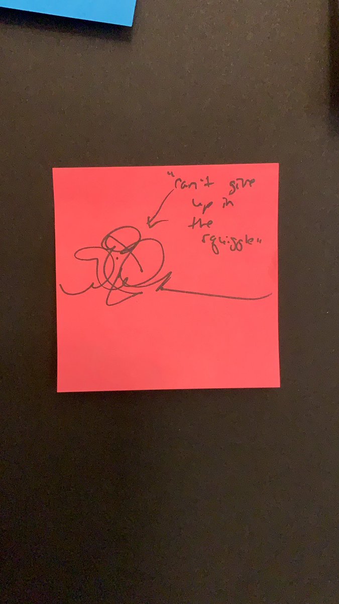 JKLionheart's tweet image. “Don’t give up in the squiggle!” - I told a designer this while they were sharing their challenges in enterprise design. I love conferences where like-minded people can share, learn and bond over our passion and painpoints. @VMwareDesign #EX19 #enterprisedesign