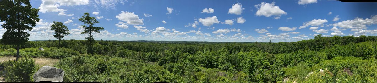 petermarteka's tweet photo. When you see the trail map denote “Three Tree Overlook” and you wonder about that. Then you get to the top and wonder no more. #BullHill #Woodstock https://t.co/J6uubxUywd