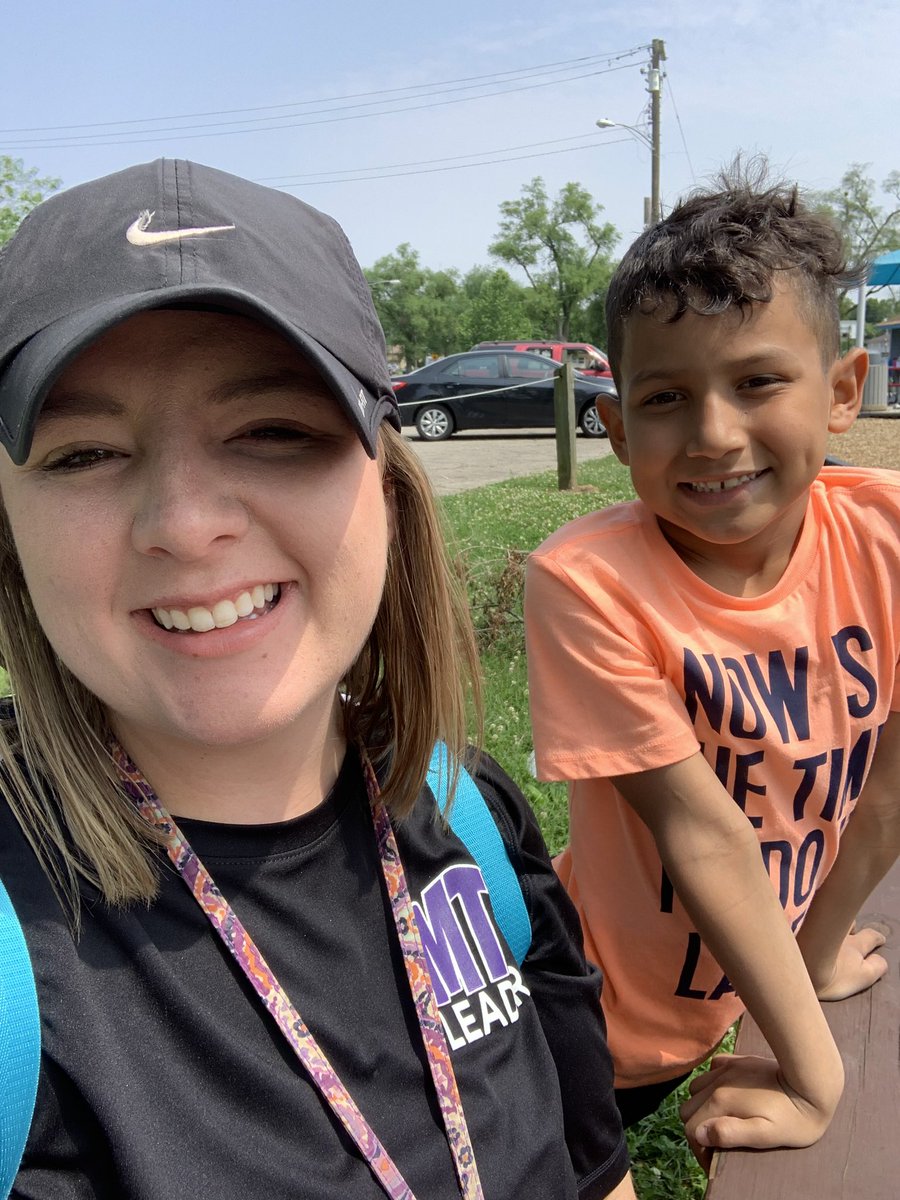 Misspuckettrp's tweet photo. Love that I work in a community with so many great places within walking distance 💜 #walkingfieldtrip #lastweekmemories #MiddieRising #ThisIsWe https://t.co/GBocyi3f2V