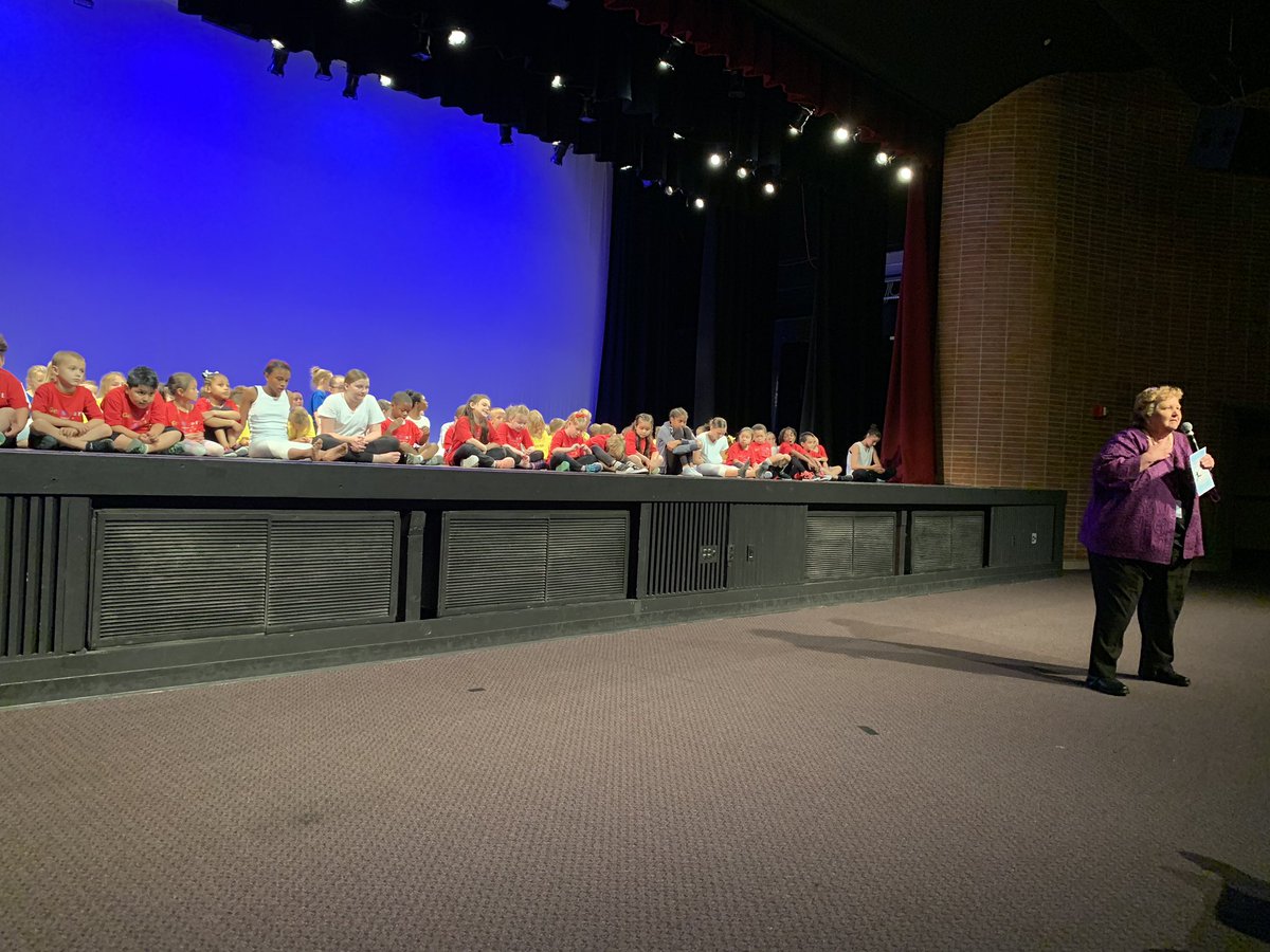 Celebrating the great work of our students <a href="/LakeShoreAACPS/">LakeShoreAACPS</a> <a href="/BParkElemAACPS/">Brooklyn Park Elem.</a> <a href="/therivierabeach/">Riviera Beach</a> at the Kindergarten Dance Integration Showcase #welovetodanceinaacps Big thanks to <a href="/deming_nicole/">Nicole Deming</a> and <a href="/AACPSArtsEngage/">AACPSArtsIntegration</a> for creating this spectacular event.
