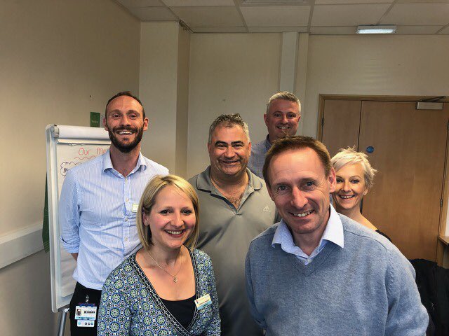 Really engaging Genba Walk with the @NHSLeadership Aspiring Chief Executives & fellow @LTHPharmacy colleague @Chughespharm discussing the challenges of the Leeds improvement method and its importance to patient centred care @KPOLeeds #continuousimprovement  #theleedsway