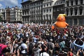 Massive protests in the U.K. prove Trump is just as unpopular there as he is here. I ❤️ our U.K. Resisters!
#TrumpUKVisit #Resist #UKVisit #Resistance