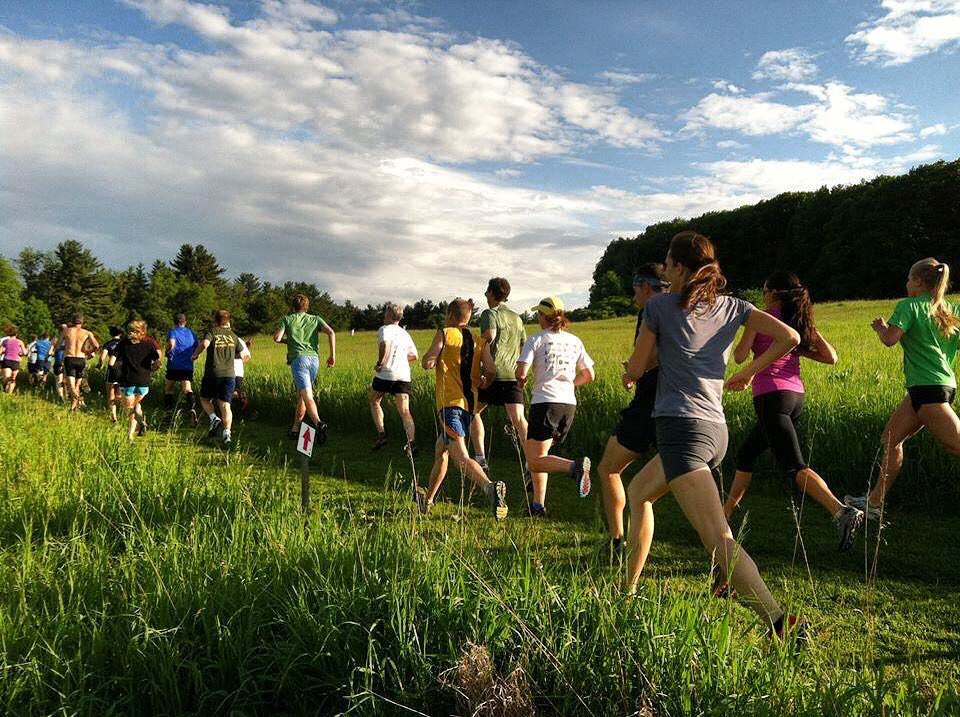 Our trail running race series is ON this evening! Cadets at 6, adults at 6:15. Red on black course. See you then! bit.ly/2xk6vYm #TrailRunningTuesday #TrailRunning #RunningRace #Vermont