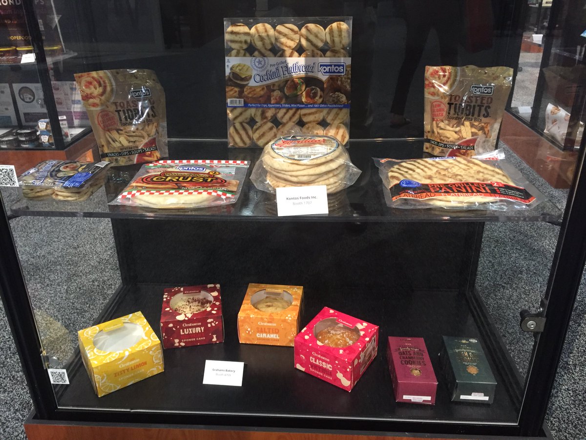 KontosFoods's tweet image. Thanks @myIDDBA  &amp;amp; @OCCC for a great #IDDBA19! Today's the last day and we're touring the New Product Showcase, of which we're proud to have our Gordita &amp;amp; other #flatbreads. Other cool brands: @FormaggioICS, @ObertoBeefJerky, @RaymundosFood &amp;amp; @LuvCrunchmaster. Till next year! 👋