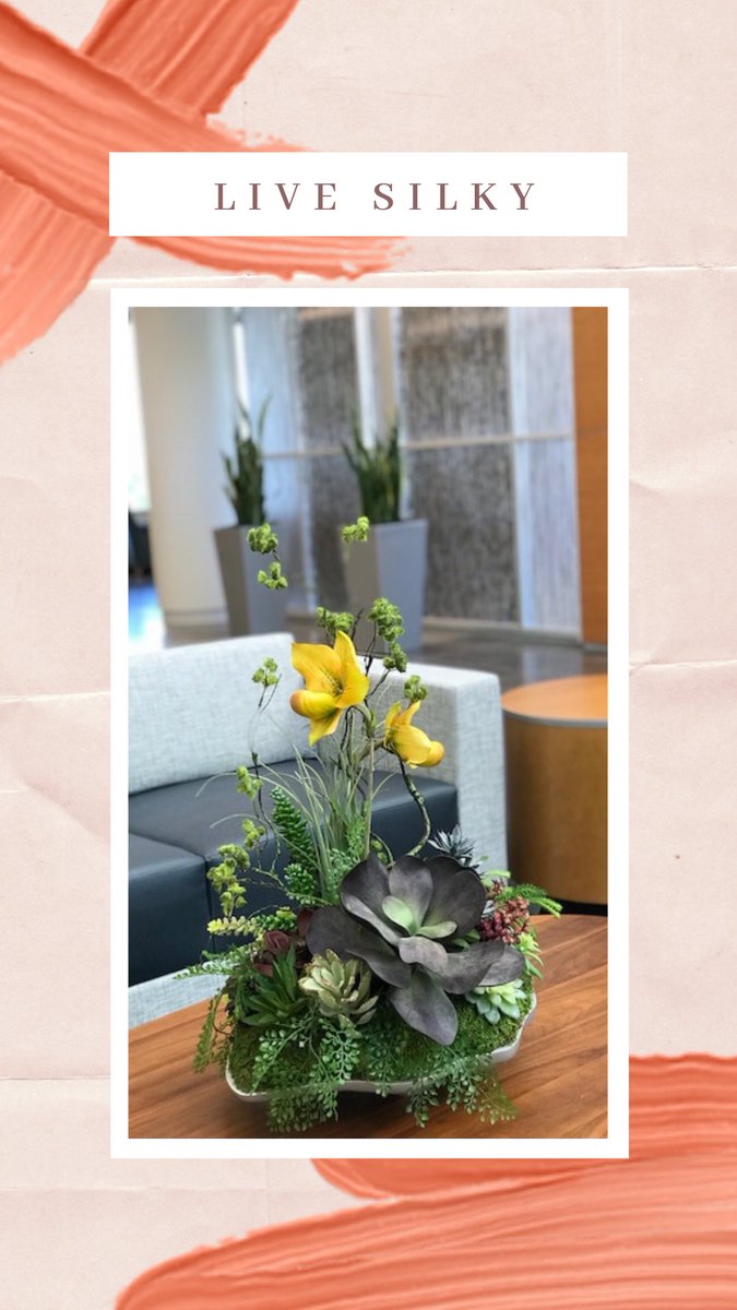 TrueVinesInc's tweet image. Our designers are in full production mode building these gorgeous, customized arrangements for our clients. All of our arrangements are built with hand-selected material using both live &amp;amp; faux elements. #houstonstrong #leafittous #howtohouston #hub #womanowned #greenyourfeed