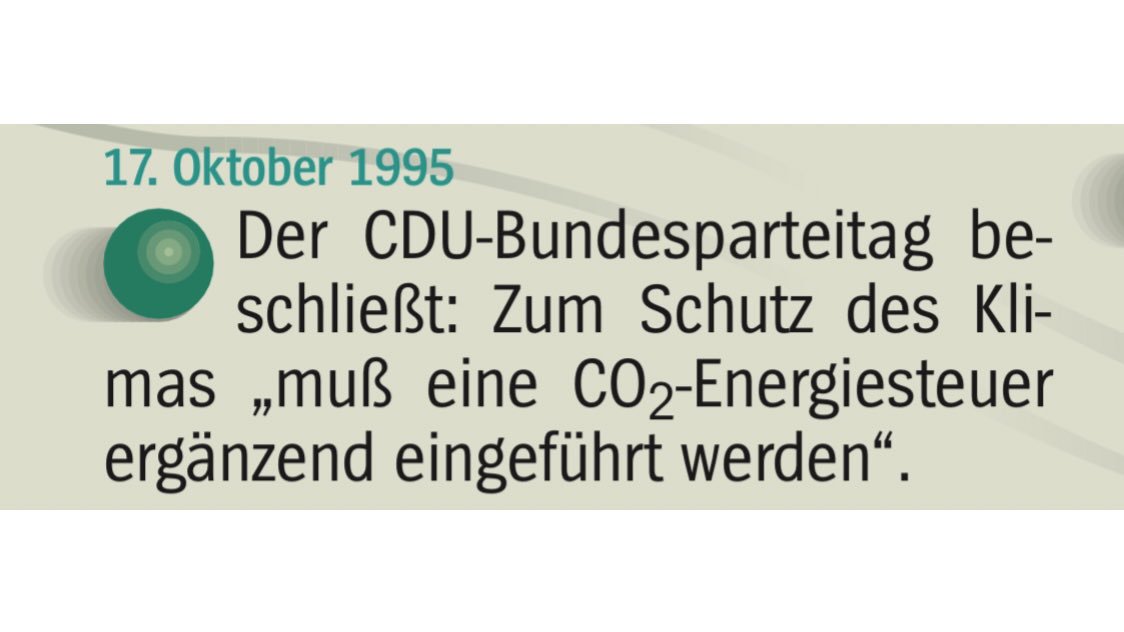 FridayForFuture's tweet photo. Wenn noch mal jemand fragt, warum wir mit den Protesten erst dann aufhören, wenn das Reden aufhört: https://t.co/sHDj2JMjJ8
