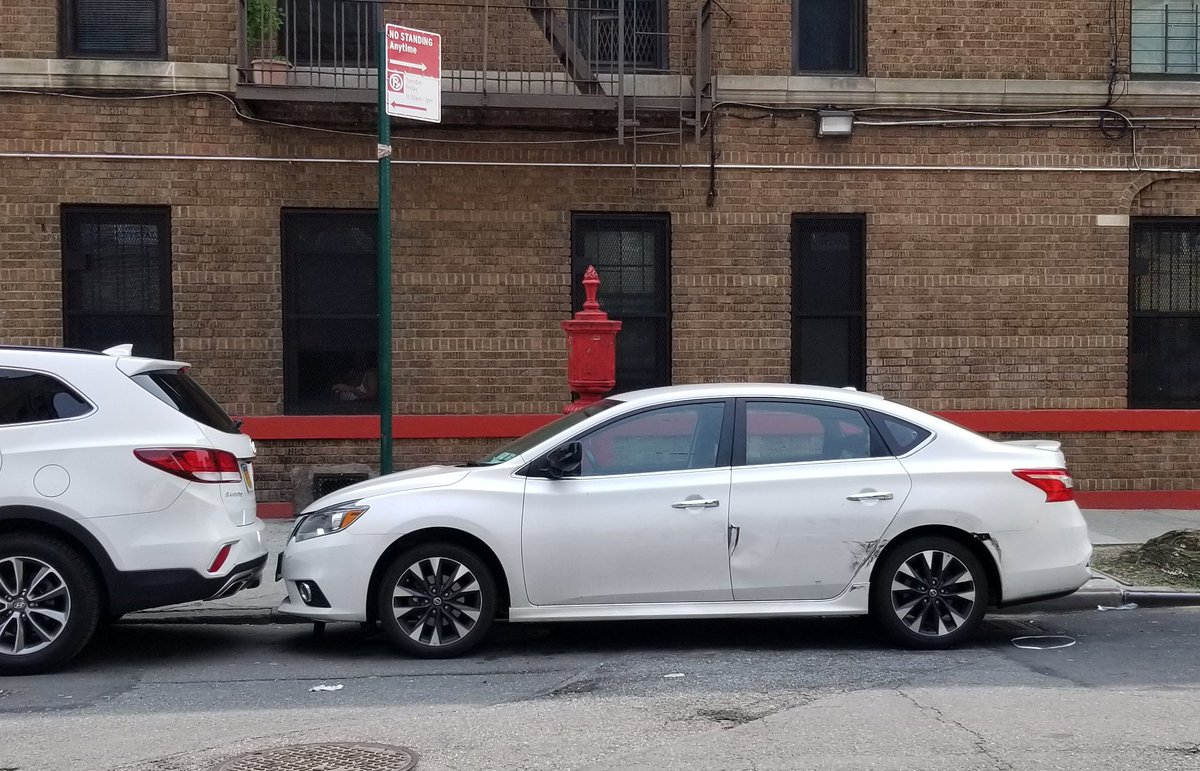 Yet again, this  #placardperp was observed parked illegally in their favorite spot.Somehow nobuddy in  @AllNYPD has ever seen this  #placardcorruption? How do you explain that  @NYPDDCPI?