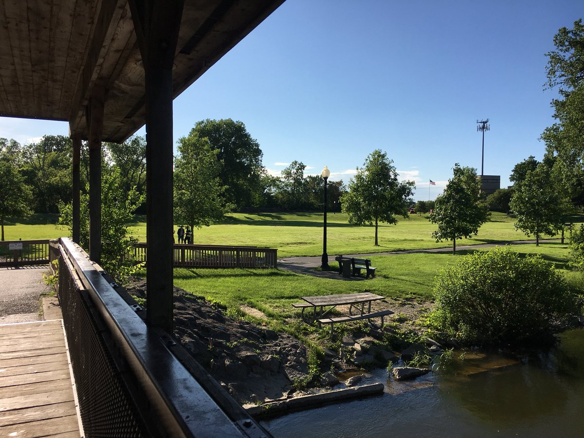frriverfest's tweet photo. Soon this park will be filled with fantastic entertainment, music, talented vendors, delicious foods and much more! We cannot wait! 🙌 #flatrocksummerblast #flatrockmi #flatrock #festivals #downrivermi #fireworks #cruizinjupiter #lucashoge #thesquarepegz #hurocpark #shellcamino https://t.co/sd1SsOplVW