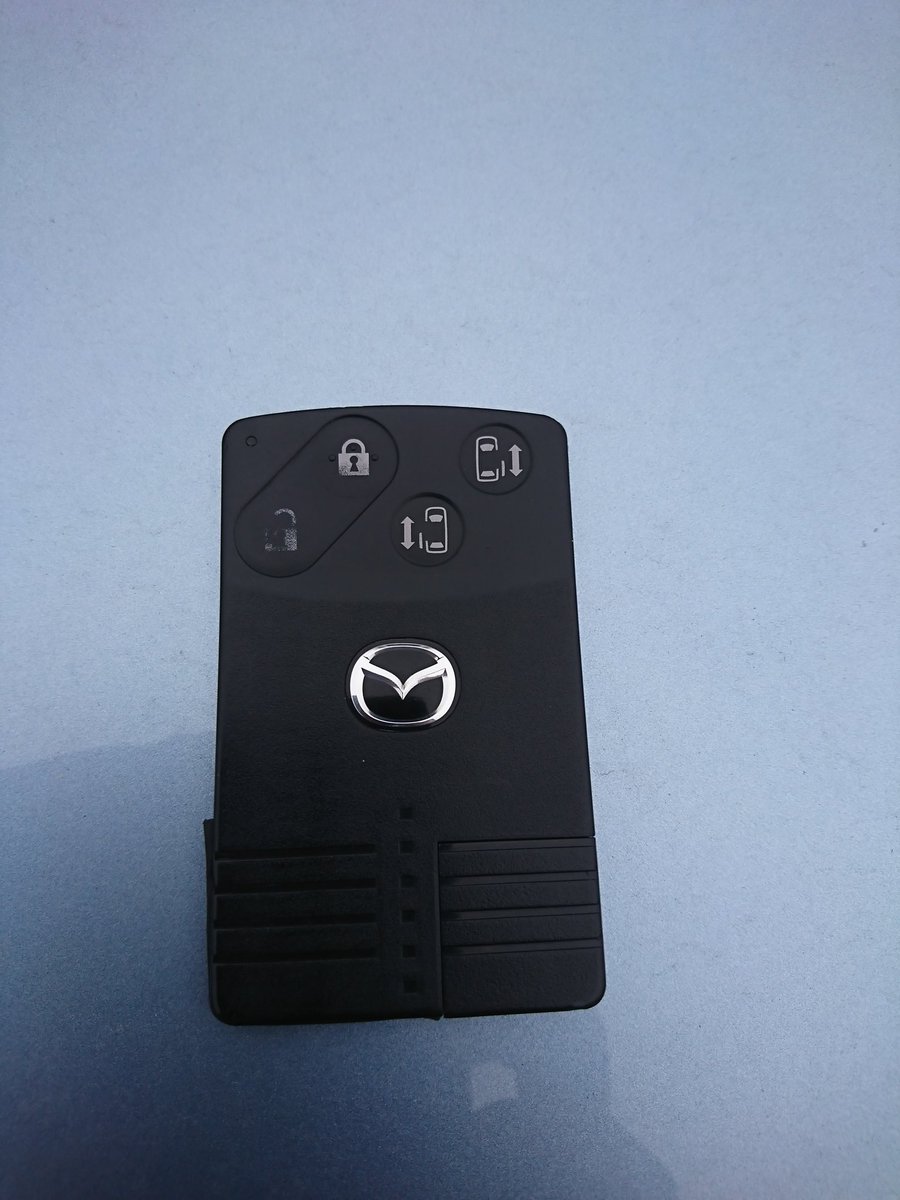 まっすー 拡散希望 豊田スタジアムで 車 マツダ車 の カードキーを拾いました 豊田スタジアムのスタッフに預けおきますので 心当たりある方は 連絡してください 落し物 車 豊田スタジアム キー 鍵 まっすー 拡散希望 豊田スタジアムで 車 マツダ車 の カードキーを拾いました 豊田スタジアムのスタッフに預けおきますので 心当たりある方は 連絡してください 落し物 車 豊田スタジアム キー 鍵