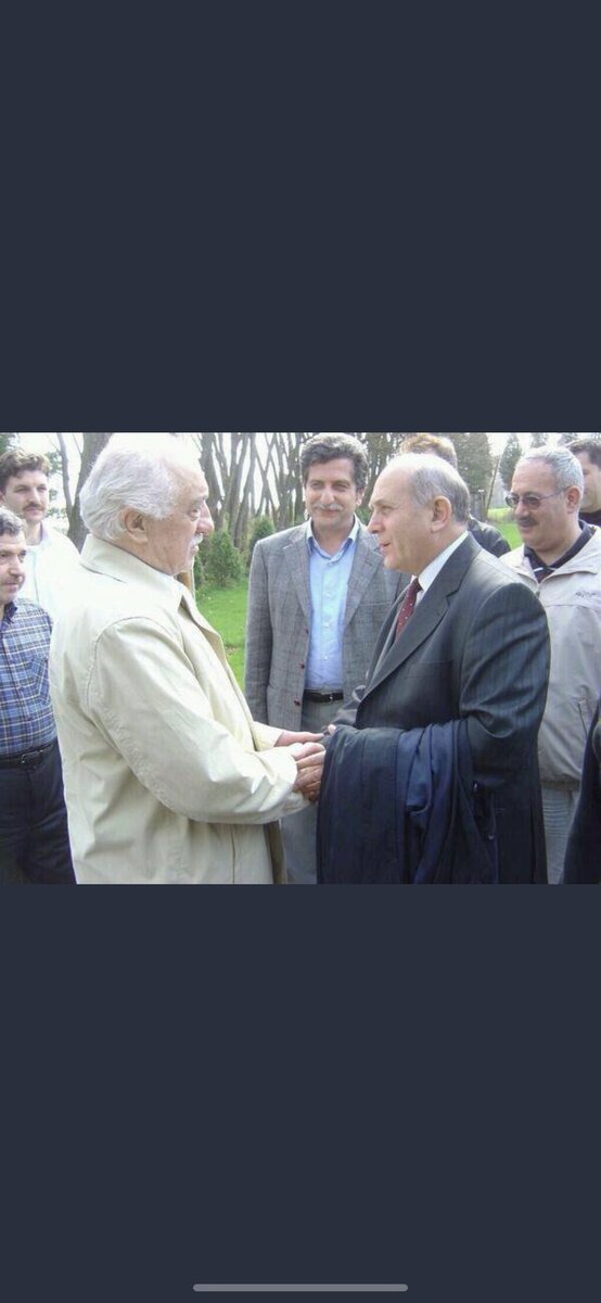 <a href="/Nazifkaraman/">Nazif KARAMAN🇹🇷</a> Şimdi sana bir bilmece A sağdaki kim B soldaki kim eyer bilirsen bu bilmeceyi sana bir bayram şekeri verecem