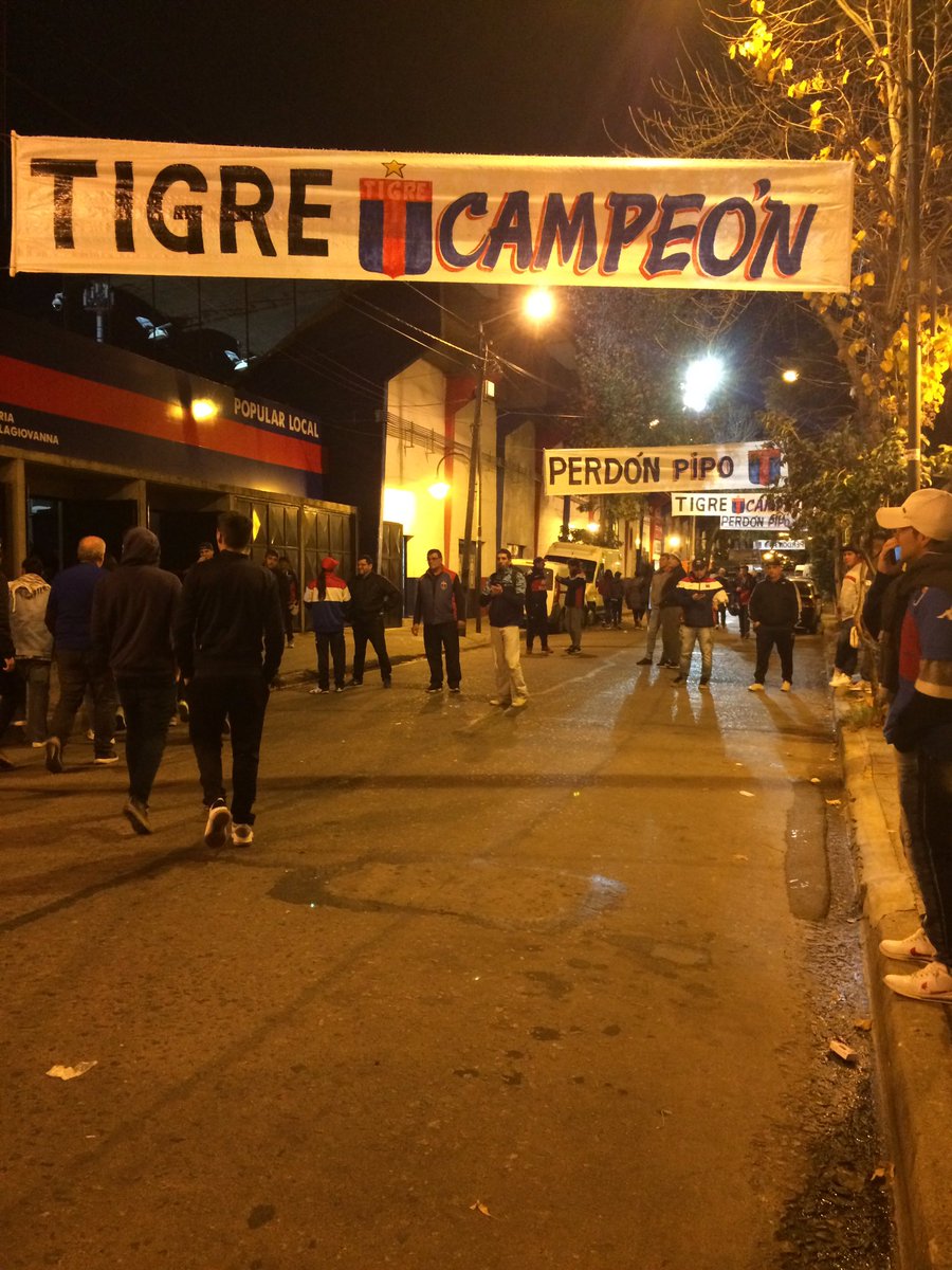 psmblogspot's tweet photo. Se viene la fiesta del campeón https://t.co/TO9DjfnNix