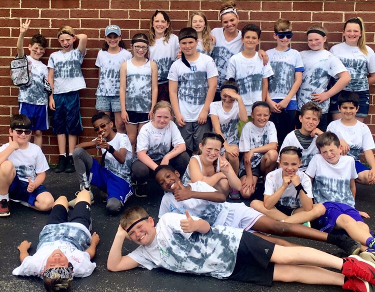 Field Day is always so bittersweet! The end is near, but the friendships that these Eagles made this year will NOT end when the last bell rings on Thursday. I’ve never had a class with a closer bond than this crew! 💜🦅💛 #menzingsmaniacs @HeritageElemen2 #AvonProud