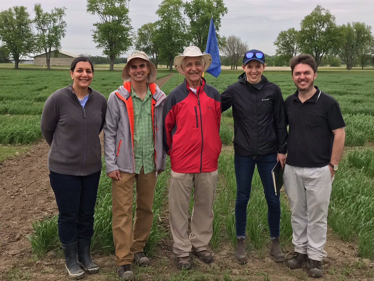 Dr. Ron DePauw and Willie
Vanderpol, from SeCan, visited our program today.