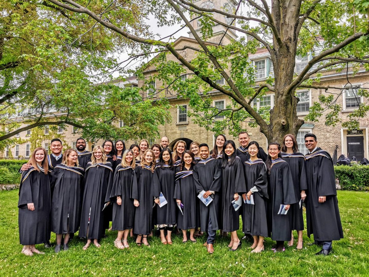 karims1212's tweet photo. A very proud day attending my MHSc @UofT grad. These classmates have been amazing and I’m so happy to be able to celebrate with them. @ihpmeuoft https://t.co/PZCYVjXUgP