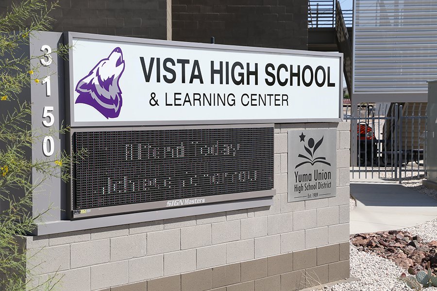 YUHSD's tweet photo. Vista's new signage is up. #VHSLobos https://t.co/SJW1PErHaP