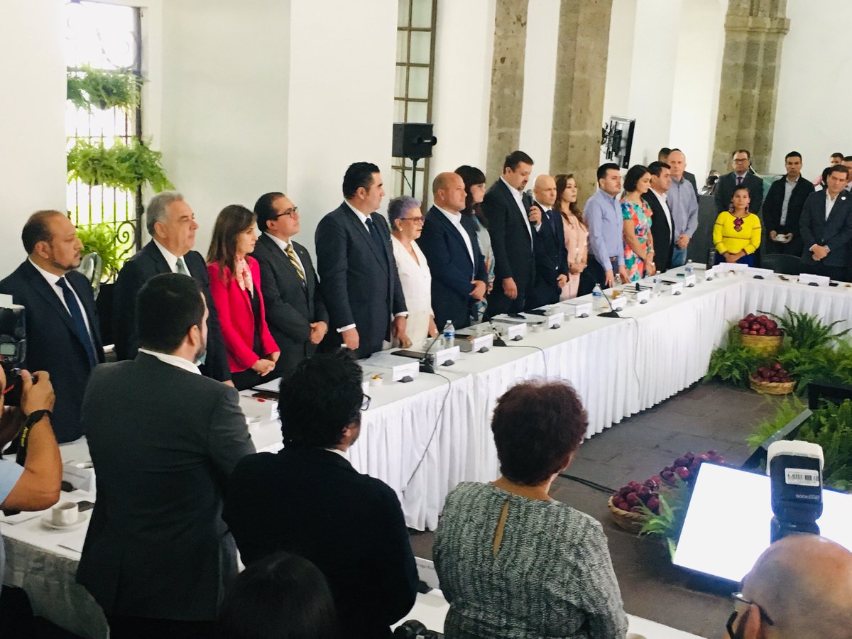 VargasSuarezT's tweet photo. Desde el Instituto Cultural Cabañas, presente en la instalación del Consejo de Participación y Planeación del Estado de Jalisco #COPPLADE, encuentro entre el poder ciudadano, organismos autónomos y los tres poderes del estado. https://t.co/TFMF2rMk3P