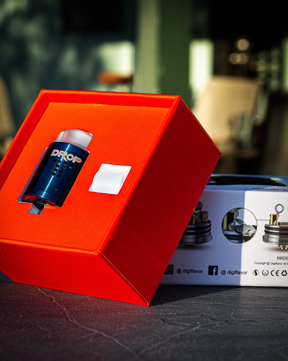 Digiflavor’s new Drop RDA is perfect for big clouds! 💨💨💨
***Warning thisnproduct May contain nicotine.
#vapelifestyle #blowcloudsnotsmoke #moonlightvapers #digiflavor #rda #rdalife #cloudchasers #vapeshop #vapeporn #vapepics #vapelife #vapes #vapecommunity #vapecommunity