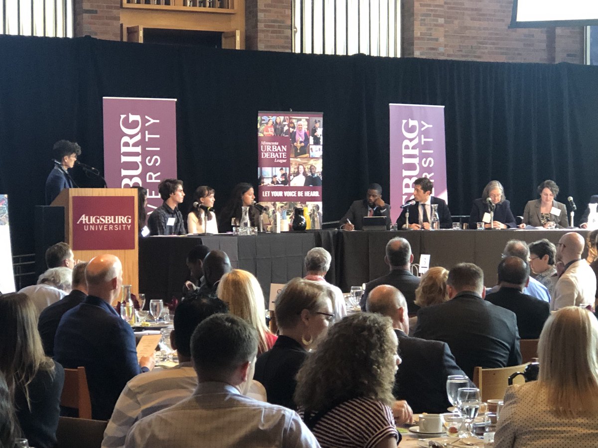Jacob_Frey's tweet photo. All of the debaters scored high in my book today. Happy to join @MayorCarter_ &amp; @MNUrbanDebate for the 2nd year in a row as a judge for the Mayors’ Debate Challenge. When students dive in and let their voices be heard on important issues, we all win. https://t.co/Oczjryojj9