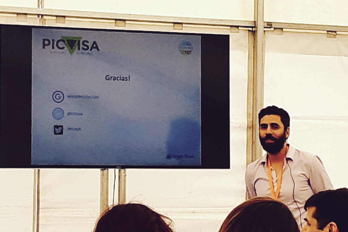 picvisa's tweet photo. Hoy nuestro Product Manager Daniel Carrero ha participado en #IMPhocus19, la 2º edición de un Congreso de Tecnologías Fotónicas, Imagen y Nanotecnología organizado por @grupoalava.

Allí ha explicado cómo se está introduciendo la Intelgencia Artificial en el sector del reciclaje. https://t.co/k168TB17F5