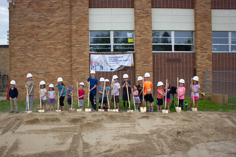 Thank you to all who helped us celebrate the next step in #schoolconstruction at Cohasset yesterday! #318Pride facebook.com/pg/ISD318/phot…