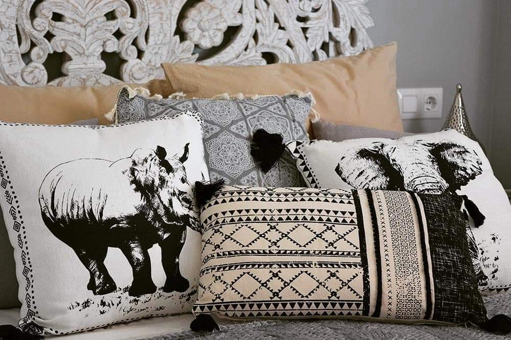 moandothome's tweet photo. 🖤BLACK 🖤

Una apuesta segura 😉

Descubre esta bonita colección en e nuestra web ➡ https://t.co/FoYAmR1WE7

#blackcollection #blackandwhite #cojines #cojinesboho #cojinesetnicos #bohodecolover #bohostyle #bohodecor #decoracion #decoracionboho #tendenciaboho #tiendadecoracion https://t.co/I05KOpkj7O