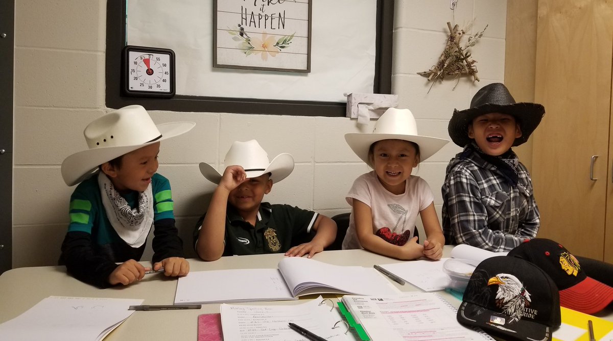 Reading with the kindergartens today- cowboy style 🤠📖 <a href="/NakodaSchool/">Nakoda Elementary</a>