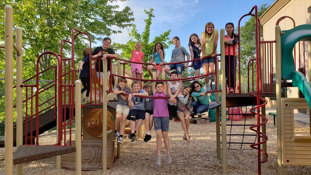 tccfamily's tweet photo. We had a blast at the 4th/5th Grade sleepover! These kids are the best!
.
.
.
#tcc #tccfamily #twincitieschurch #grassvalley #downtowngrassvalley #BeKnownTCC https://t.co/a09FzQ4E4C