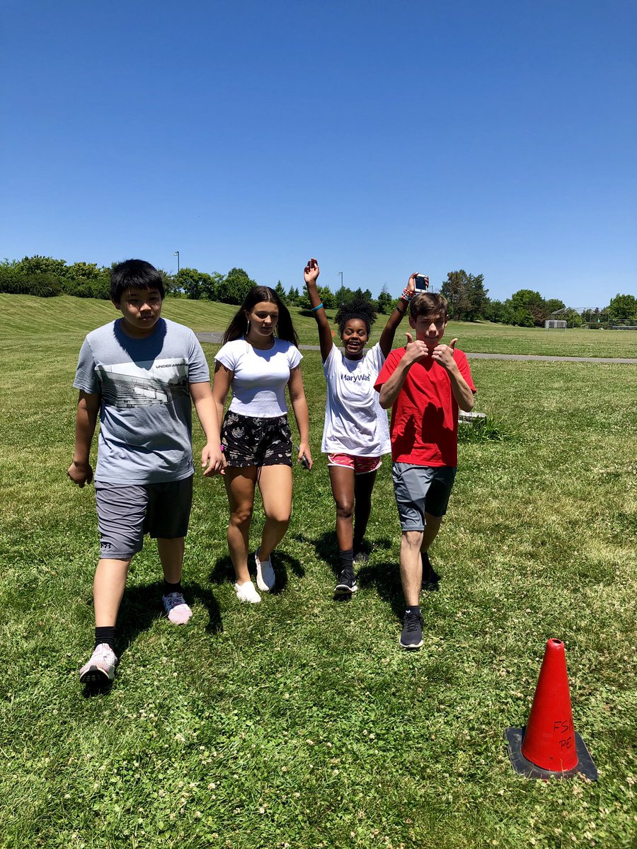 FarmwellPE's tweet photo. @LCPSFarmwell 8th grade students walked the “ISS” and logged their steps! Average stopes to walk around was 422 steps!💫🌟⭐️✨
Great job!#FSMSSpaceDay @ARISS_status https://t.co/yBzwmIsXlp