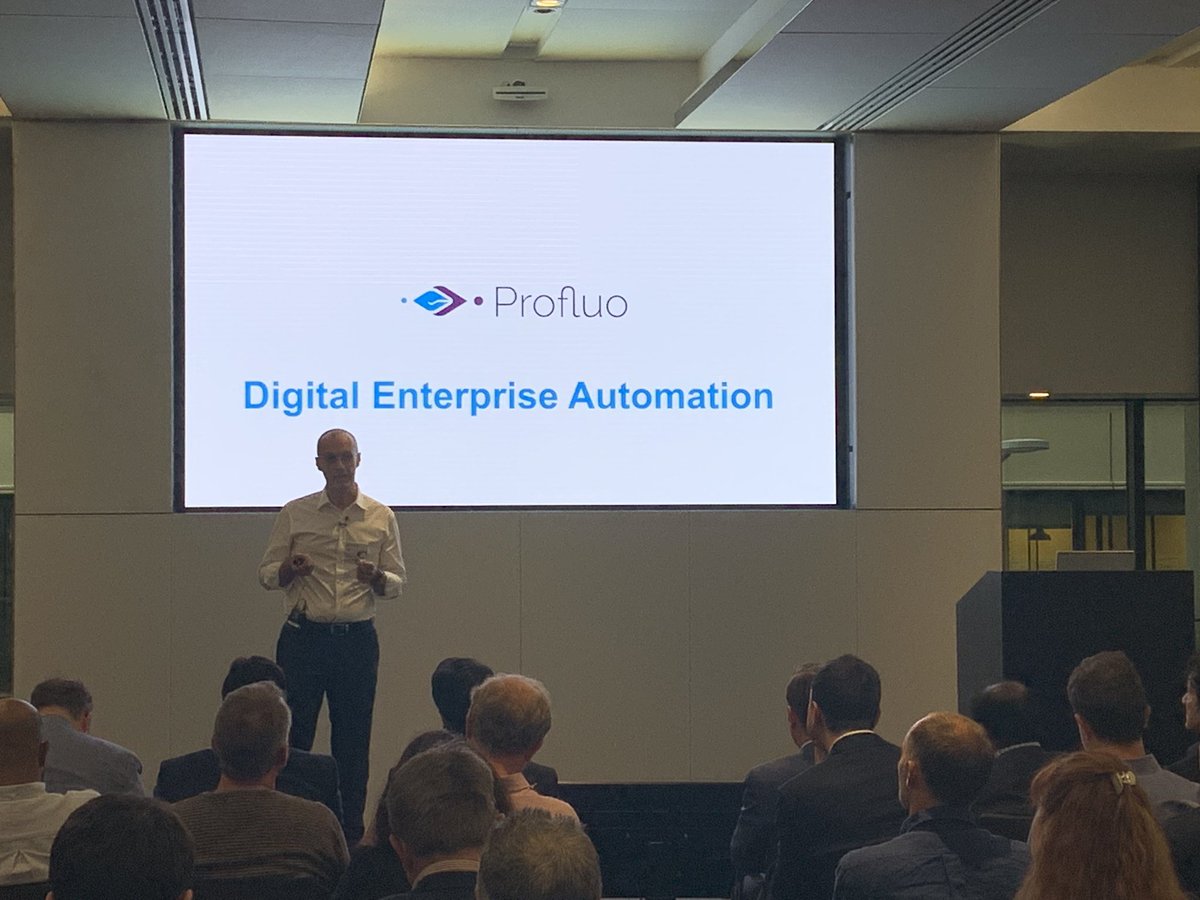 Momentum_London's tweet photo. At the half way point of tonight's pitches, we have Bogdan Năforniţă, CEO of Romanian startup @profluo 

Profluo are a cloud based digital enterprise automation startup improving your business operations in a matter of weeks 

#MomentumStartups https://t.co/AsyFvfvSZI