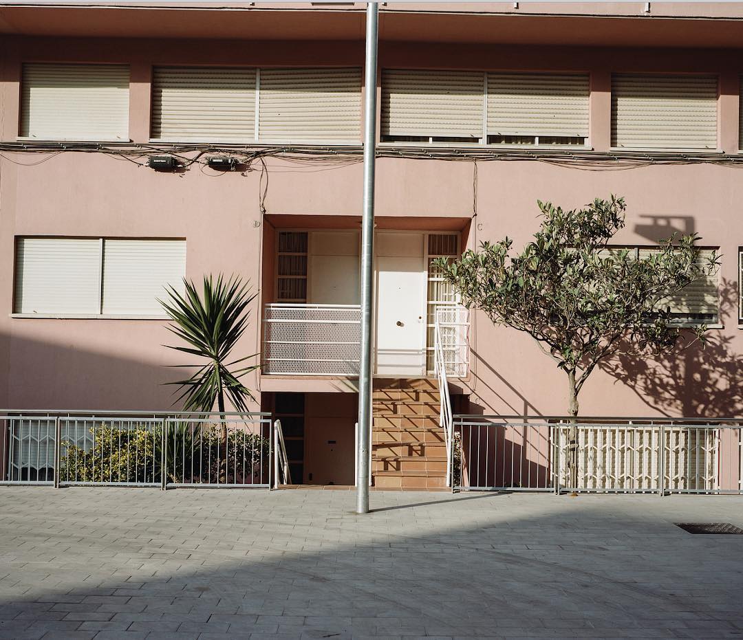 KBrfmapfre's tweet photo. "Le Rien", una exposició de Jean Letellier que forma part del festival Revela't 2019 i que vol reflectir el nostre pas per la Terra a través de la fotografia.
⏰ Podreu veure aquesta mostra a partir del 6 de juny a @Mecanicphoto
#Cultura
https://t.co/UmaeSlncu9 https://t.co/EzQuCaKYjz