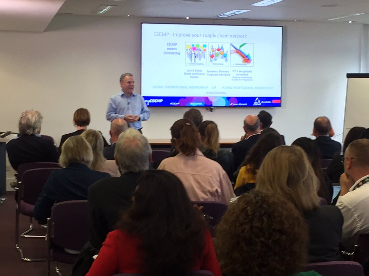 WMGSupplyChain's tweet photo. Len Pannett from Visagio gives a technology perspective on Supply Chains of the Future #SCinPractice #supplychains #technology #visagio https://t.co/mlSFfO78LM